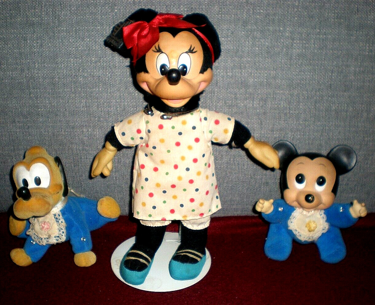 ( 3 ) VINTAGE RARE DISNEY (MICKEY, PLUTO, MINNIE) APPLAUSE COLLECTABLE w/STAND