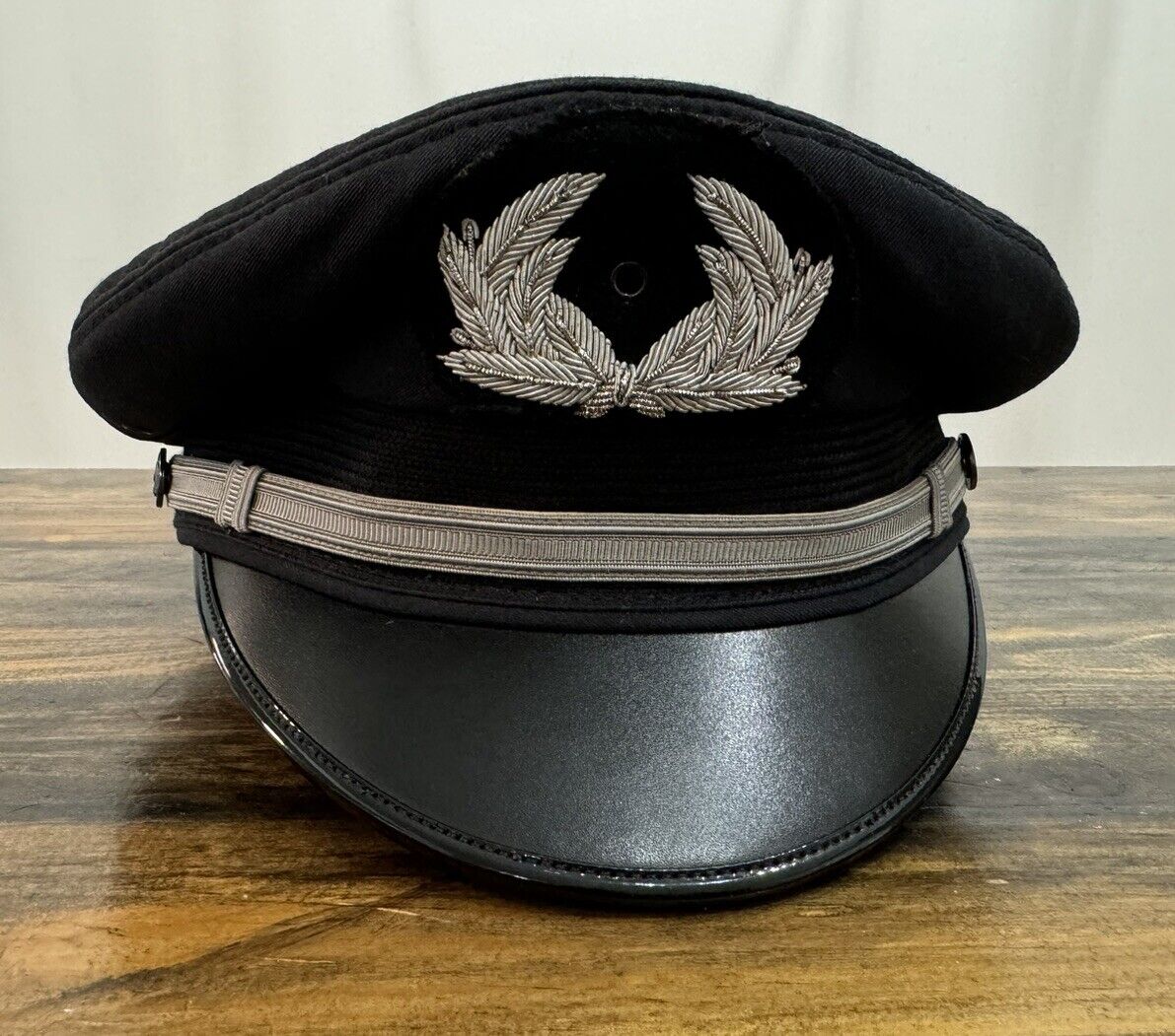 VINTAGE American Airlines Pilot Hat Cap SIZE 7 3/8 Blue Captain First Officer