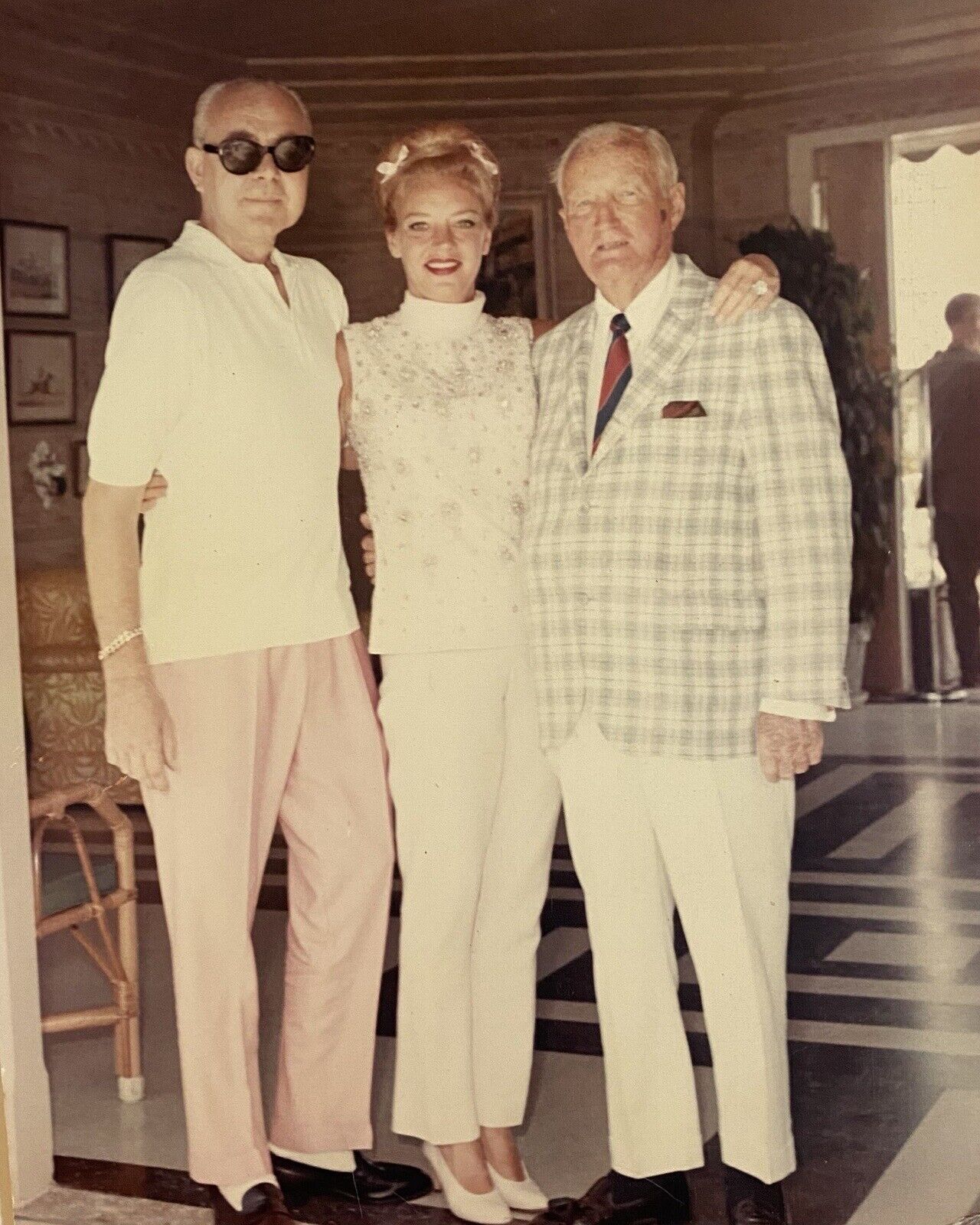 Woolworth & Mary Hartline Donahue, Chris Dunphy Forever Palm Beach Friends, 8x10
