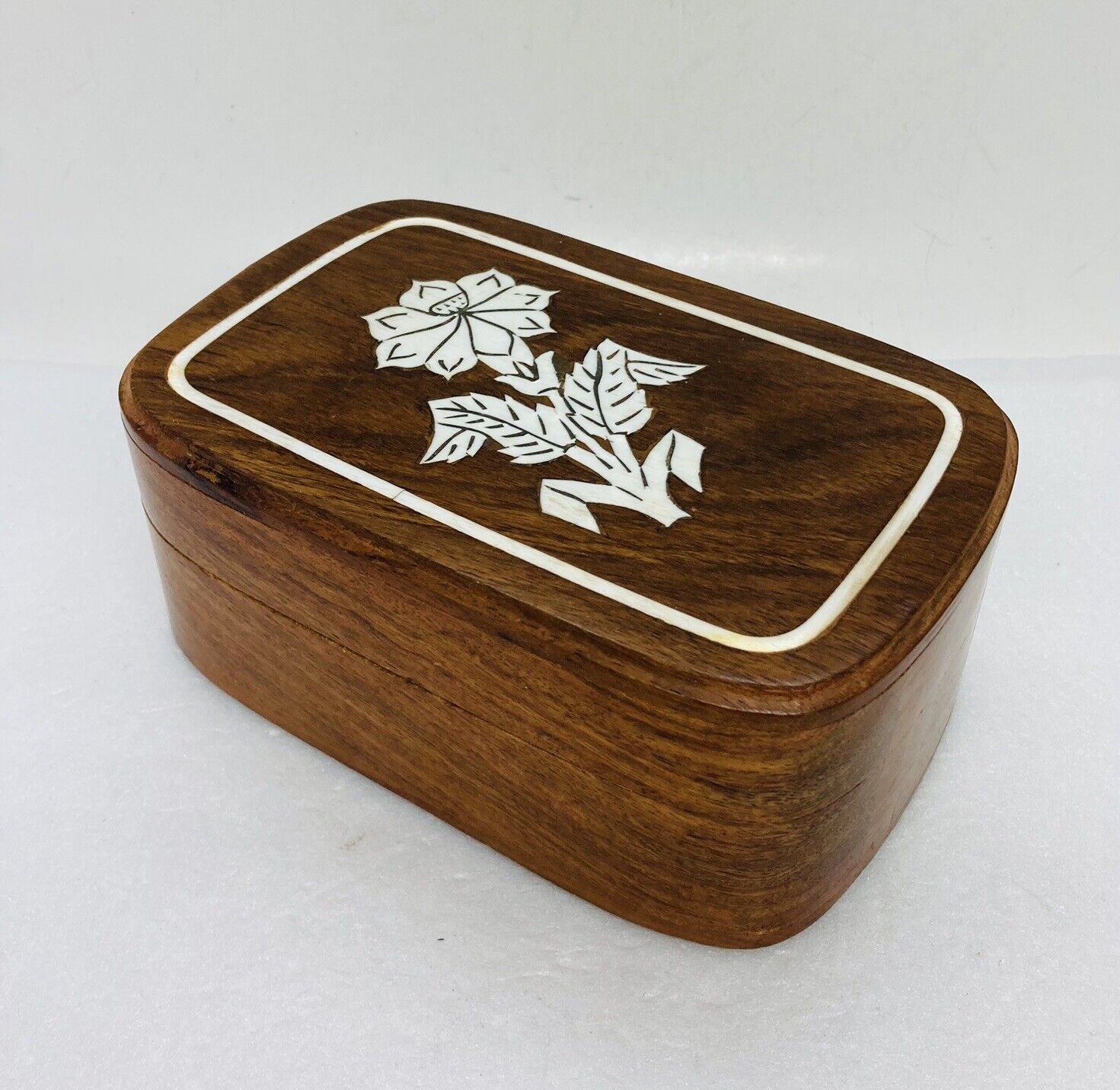 Vintage 1970s Wooden Trinket Box Storage Case Tight Lid Rose Floral Art 17