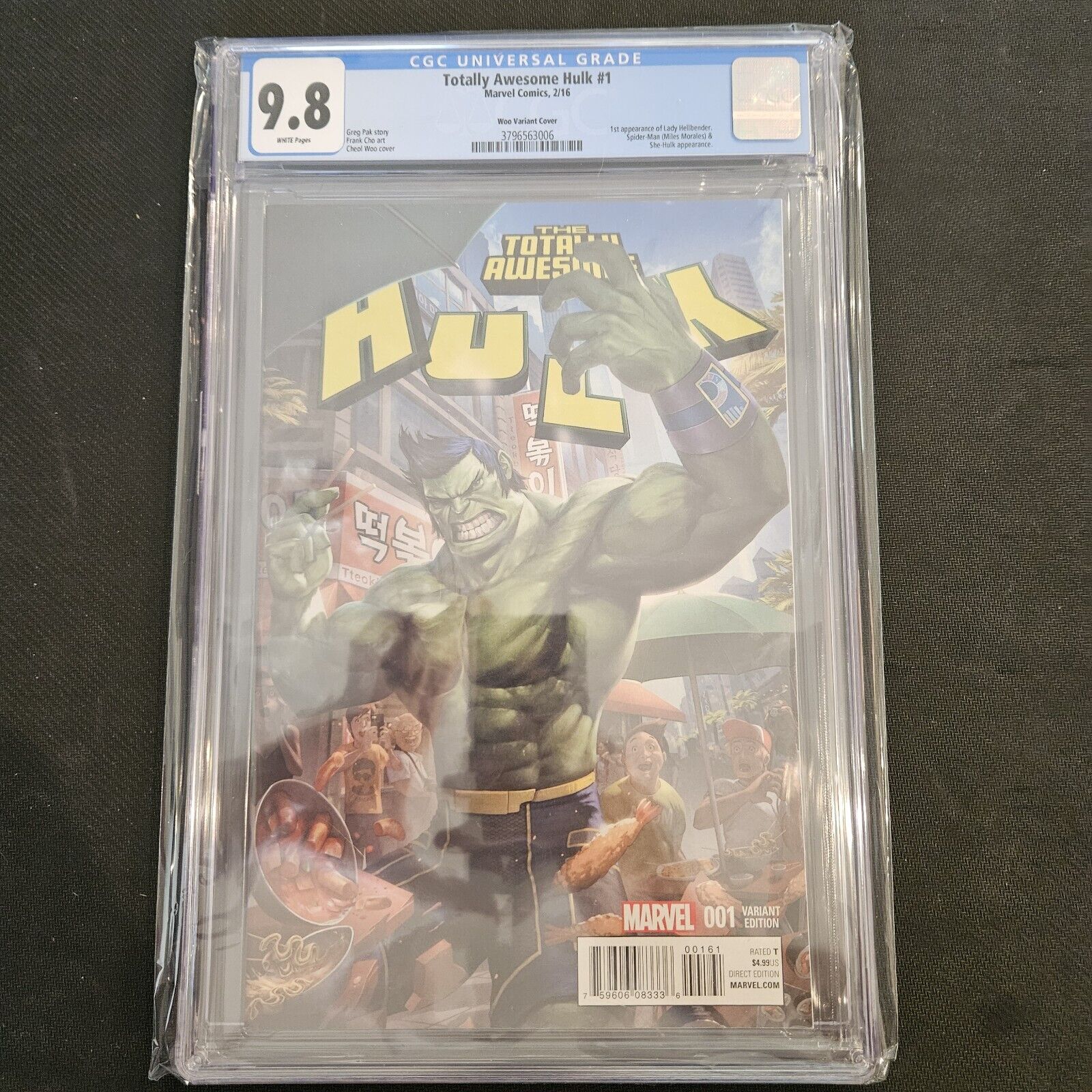 Totally Awesome Hulk #1 CGC 9.8 WP (2016) Cheol Woo Variant Cover (Marvel)