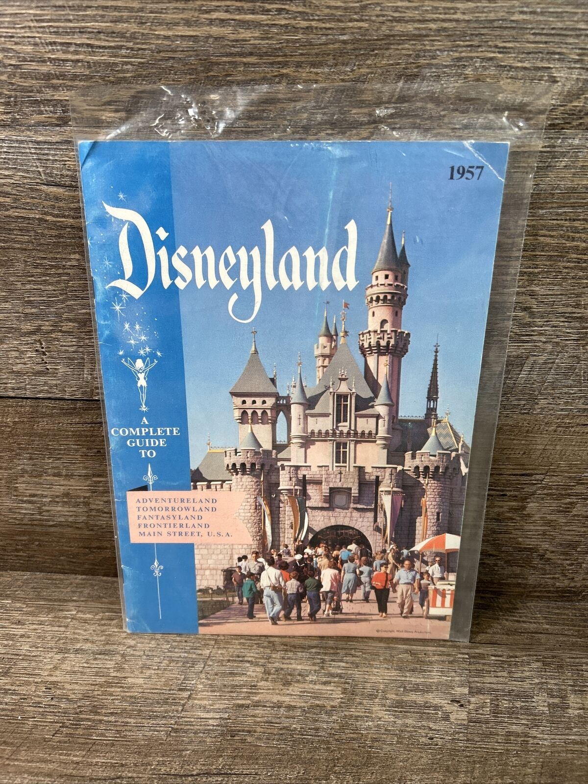 1957 DISNEYLAND COMPLETE 28 PAGE PICTURE & STORY GUIDE BOOKLET 