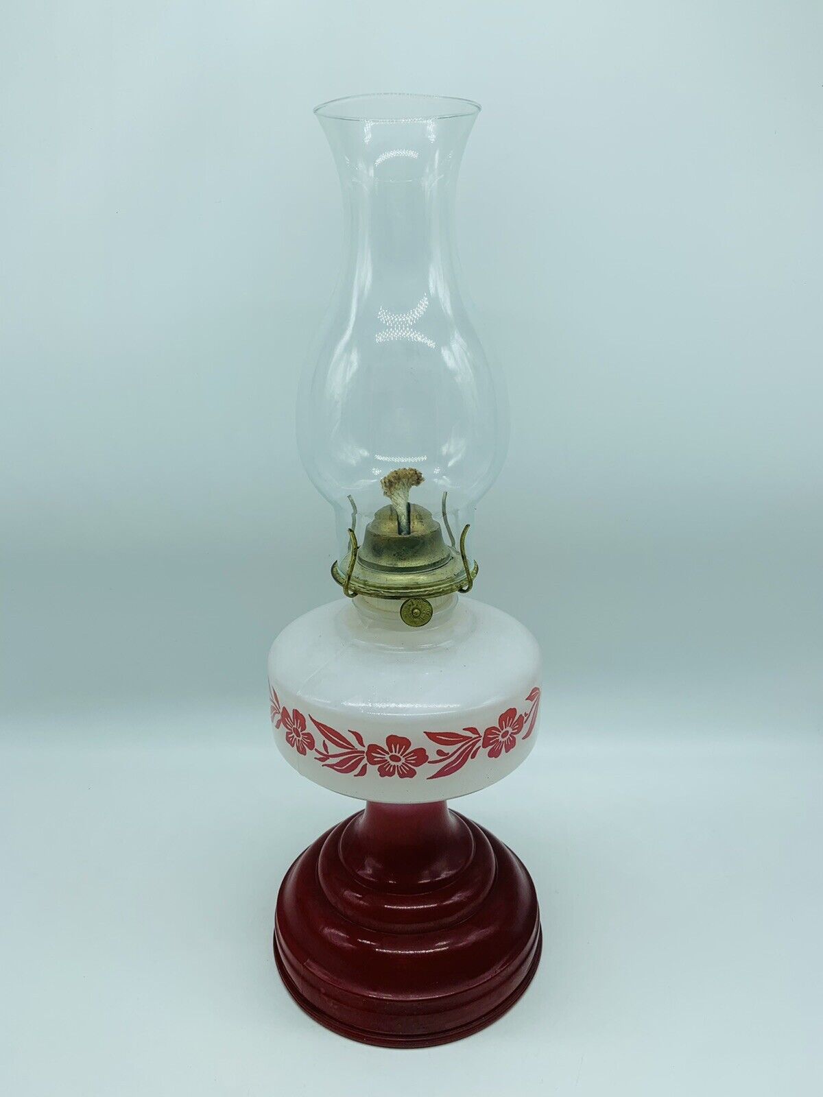 Vintage P&A Mfg Co Waterbury Coral Red Oil Kerosene Lamp Rare Flower