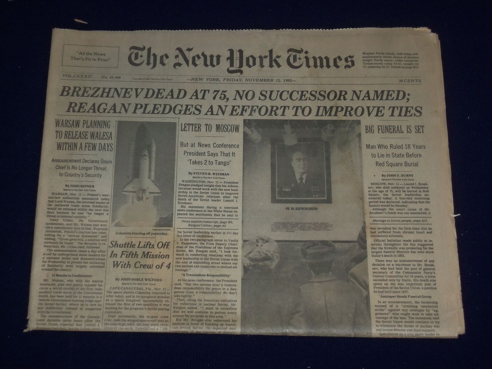 1982 NOVEMBER 12 THE NEW YORK TIMES - LEONID BREZHNEV DEAD AT 75 - NP 3010