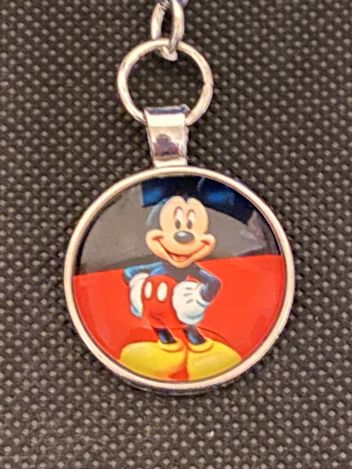 Disney Classic MICKEY MOUSE Keychain / Keyring - Gift Stocking Stuffer