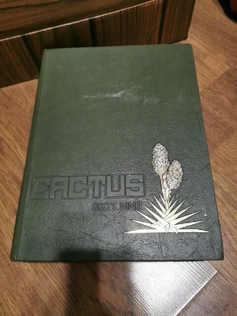 1969 The University of Texas Cactus Yearbook Austin, TX UT LONGHORNS 