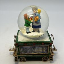 Thomas Kinkade Wonderland Express “Christmas With Grandma”Snow Globe Train Car picture