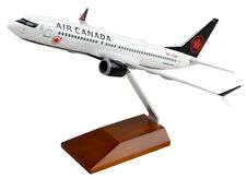 Skymarks SKR5158 Air Canada Boeing 737-Max8 Desk Display Model 1/130 Airplane picture