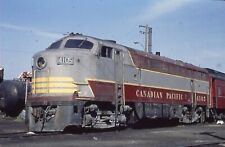 Set of 20 Canadian Pacific/ CP Rail slides.   (See detailed description below) picture