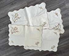 Vintage Set of 4 Dining Room Cream Floral Embroidered Placemats Cottage Core picture