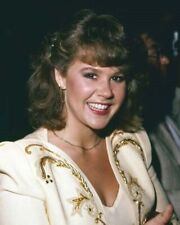 Linda Blair in white dress circa 1980's smiling for press event 11x17 poster picture
