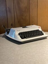 OLYMPIA OLYMPIETTE MODEL S12 Manual Portable Typewriter Vintage NICE picture