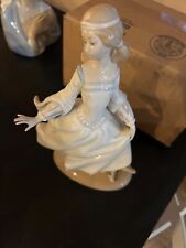 RARE RETIRED Lladro Cinderella Lost Slipper Figurine Excellent Condition 4828 picture