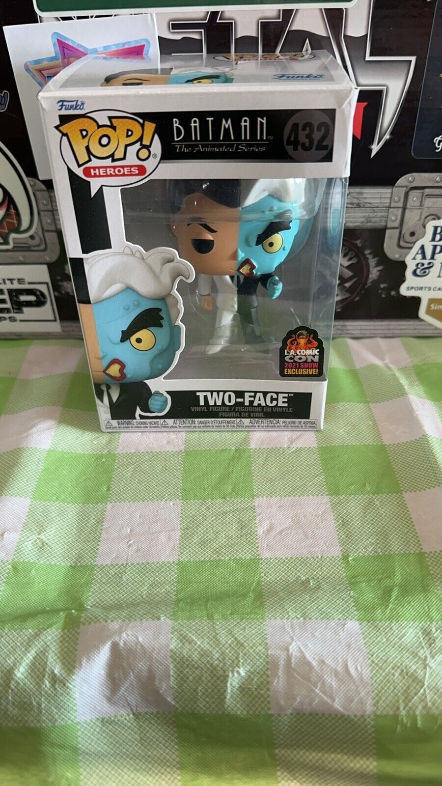 Funko Pop Vinyl: DC Universe - Two-Face - Hot Topic Online (Hto) Hot Topic Hot