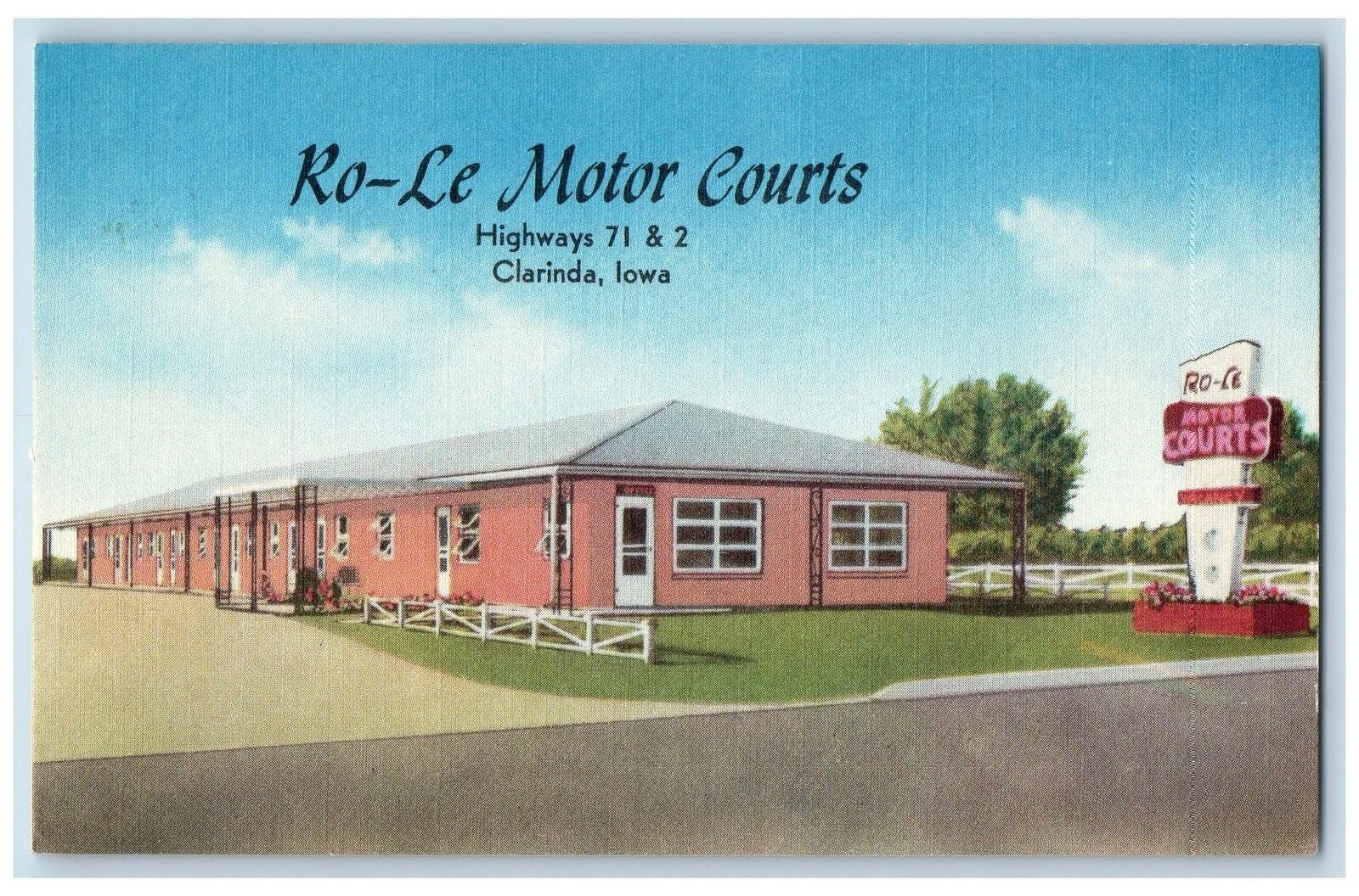 Clarinda Iowa IA Postcard Ro-Le Motor Courts Exterior Roadside c1940s Vintage