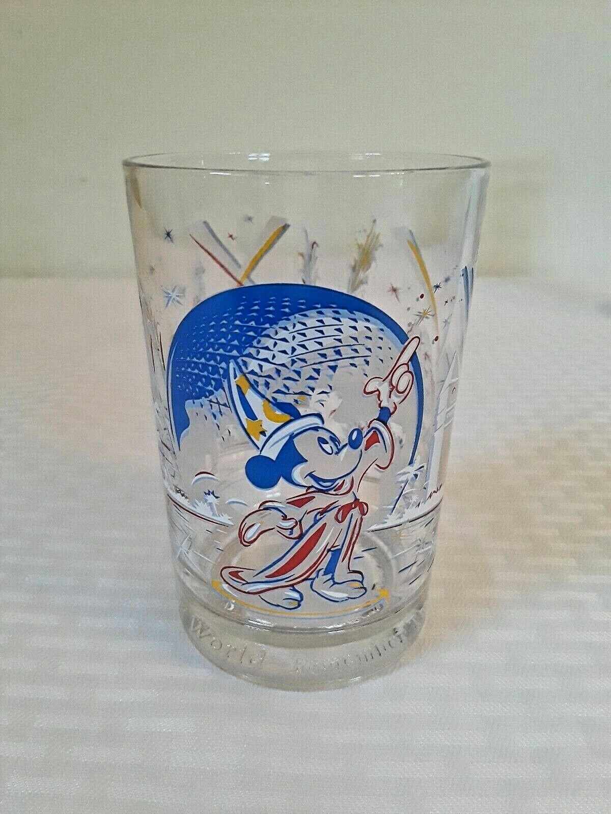 Walt Disney World 25 Years Remember The Magic Mickey Epcot Glass Souvenir glass