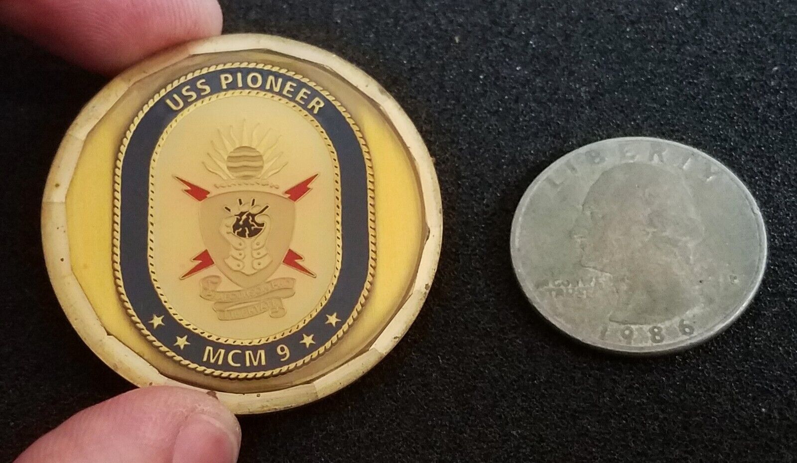 RARE USS Pioneer  MCM-9 Avenger-Class Mine Countermeasures Navy Challenge Coin