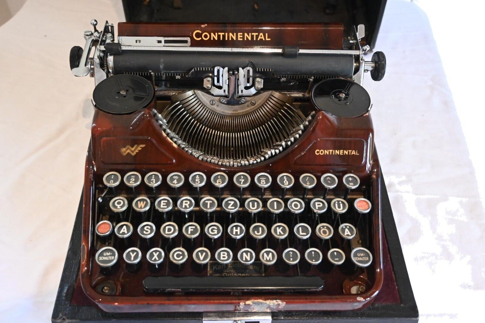 Vintage Continental Wanderer Werke Typewriter Walnut Typewriter