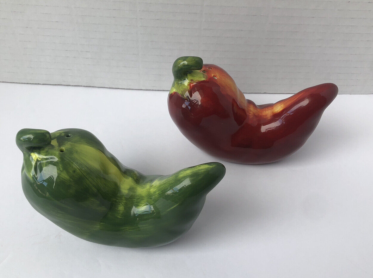 VTG CIC China Red Green Jalepeno Peppers Salt Pepper Shakers Lot Of 2~4.5 Inches