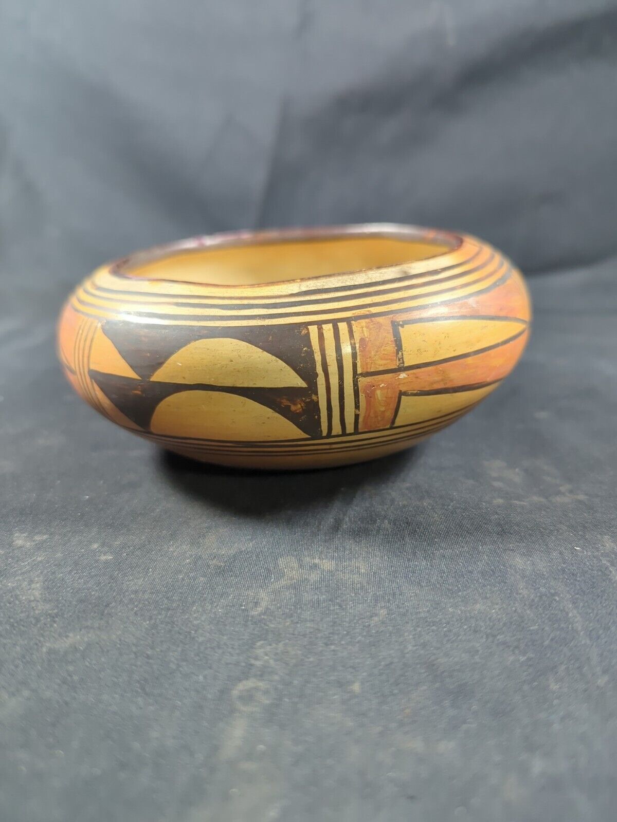 Vintage Native American Indian  Hopi Polychrome  Open Bowl Unsigned some Wear **
