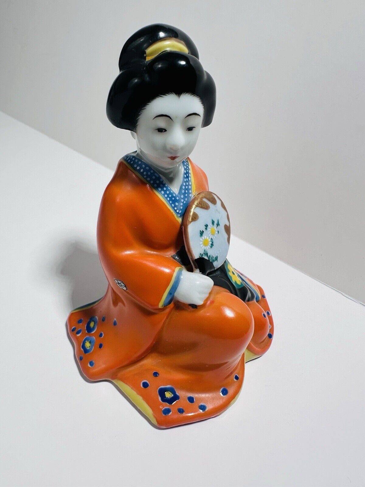 Vintage 1930s Orange Ceramic Japanese  Kutani Geisha Girl Figurine Holding Fan