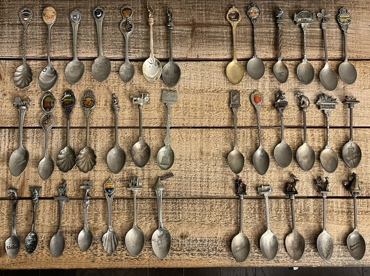 Lot (38) Vintage Souvenir Collection Silver Teaspoons Collectable Silver Spoons