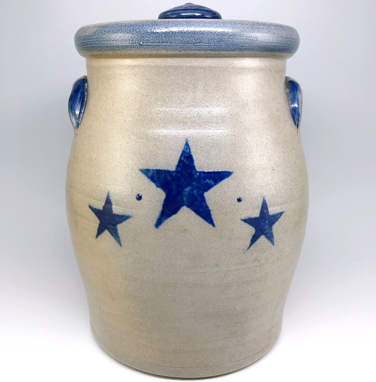 Rowe Pottery Works Large Stoneware Stars Lidded Crock Jar Patriotic 4th July Vtg