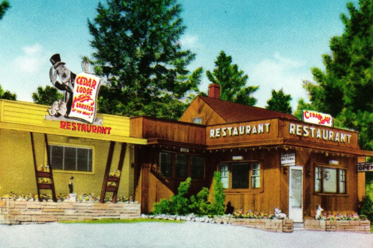 Its Cedar Lodge Restaurant Templeton Massachusetts Vintage Postcard Un-Posted