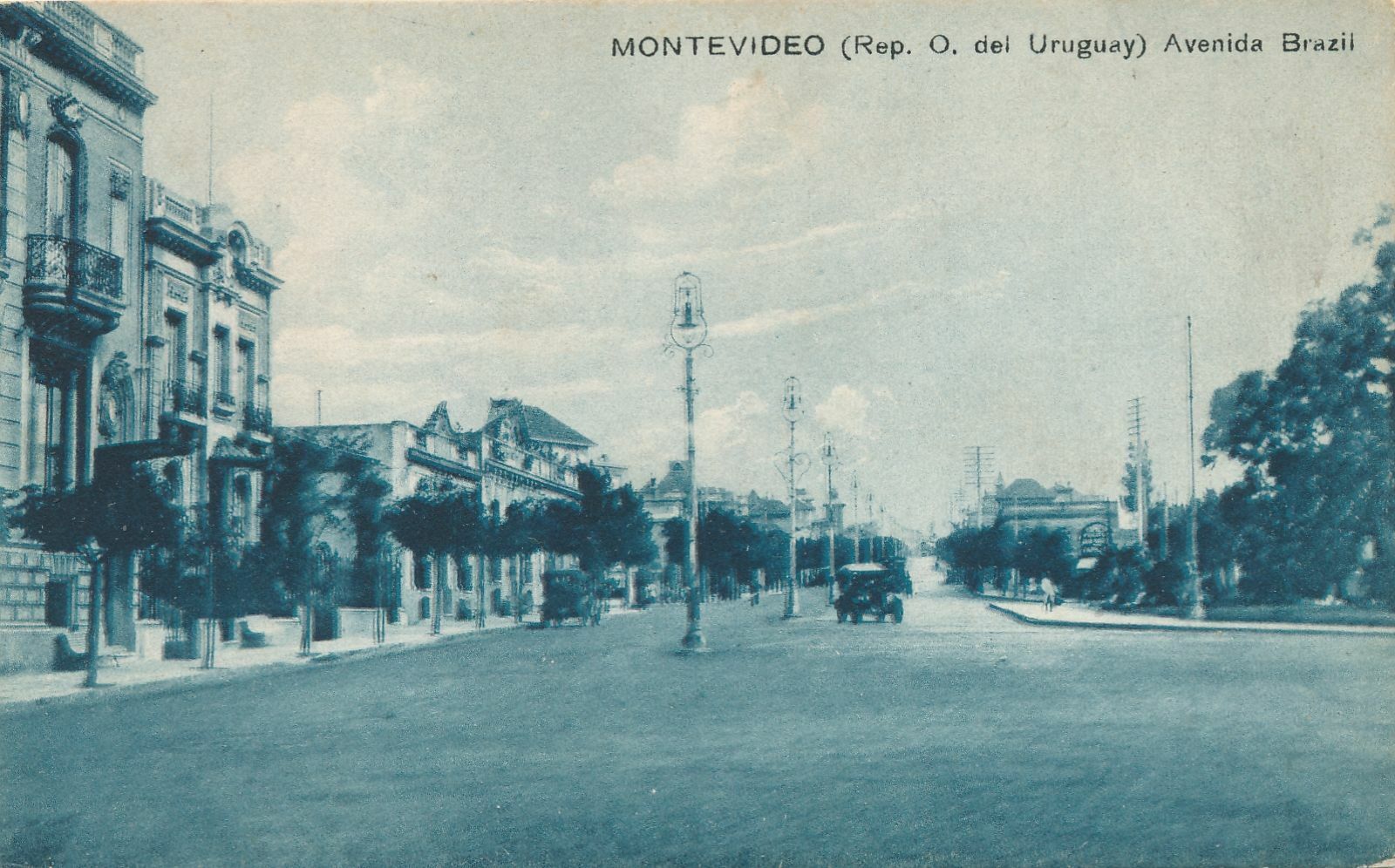 MONTEVIDEO - Avenida Brazil - Uruguay
