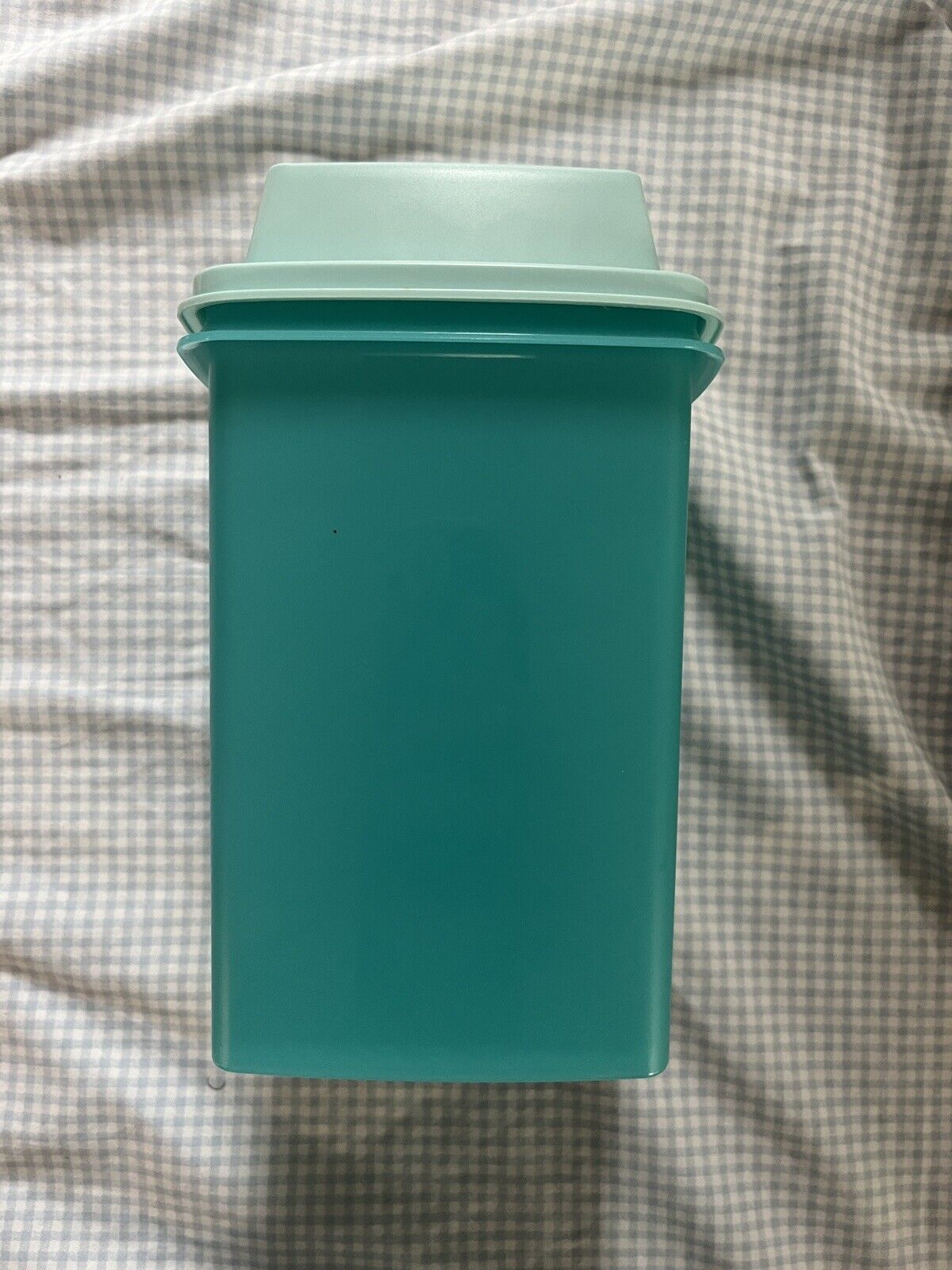 Tupperware Pick-A-Deli Pickle Keeper Container Set Aqua Blue 3 Pcs EUC