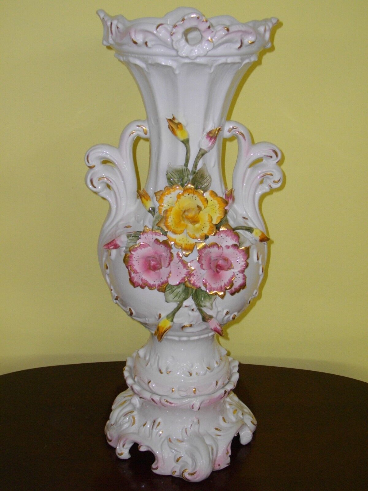 Capodimonte Big Flower Vases with 24k Gold