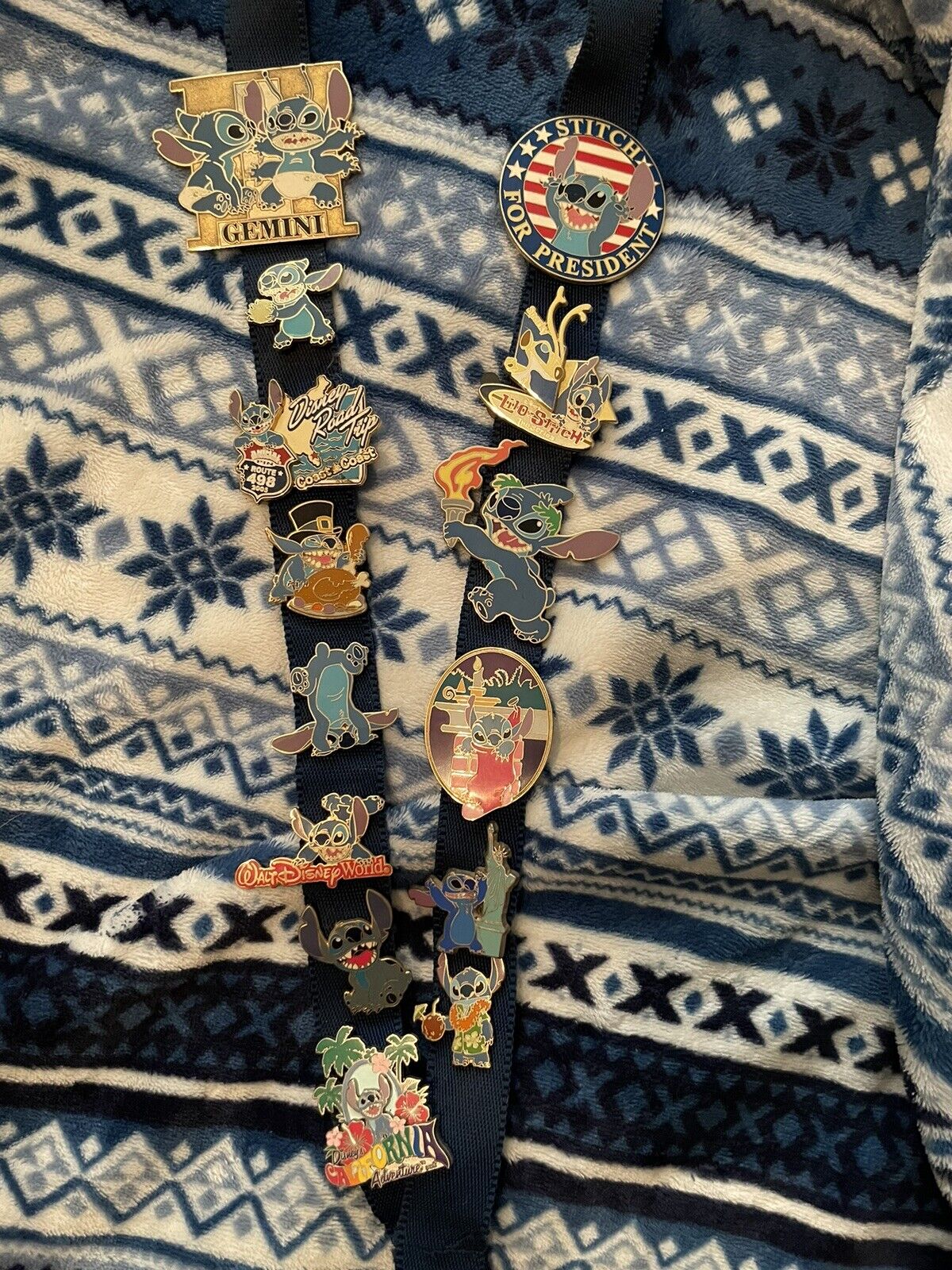 Stitch Disney Auctions Pin Lot Lanyard Limited Edition