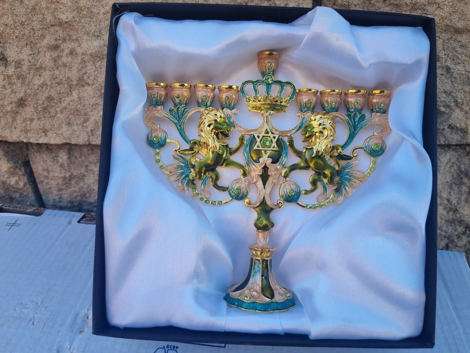 Hanukkah Menorah Lion Of Judah design 9 Branches Vintage Chanukah Candle Holder