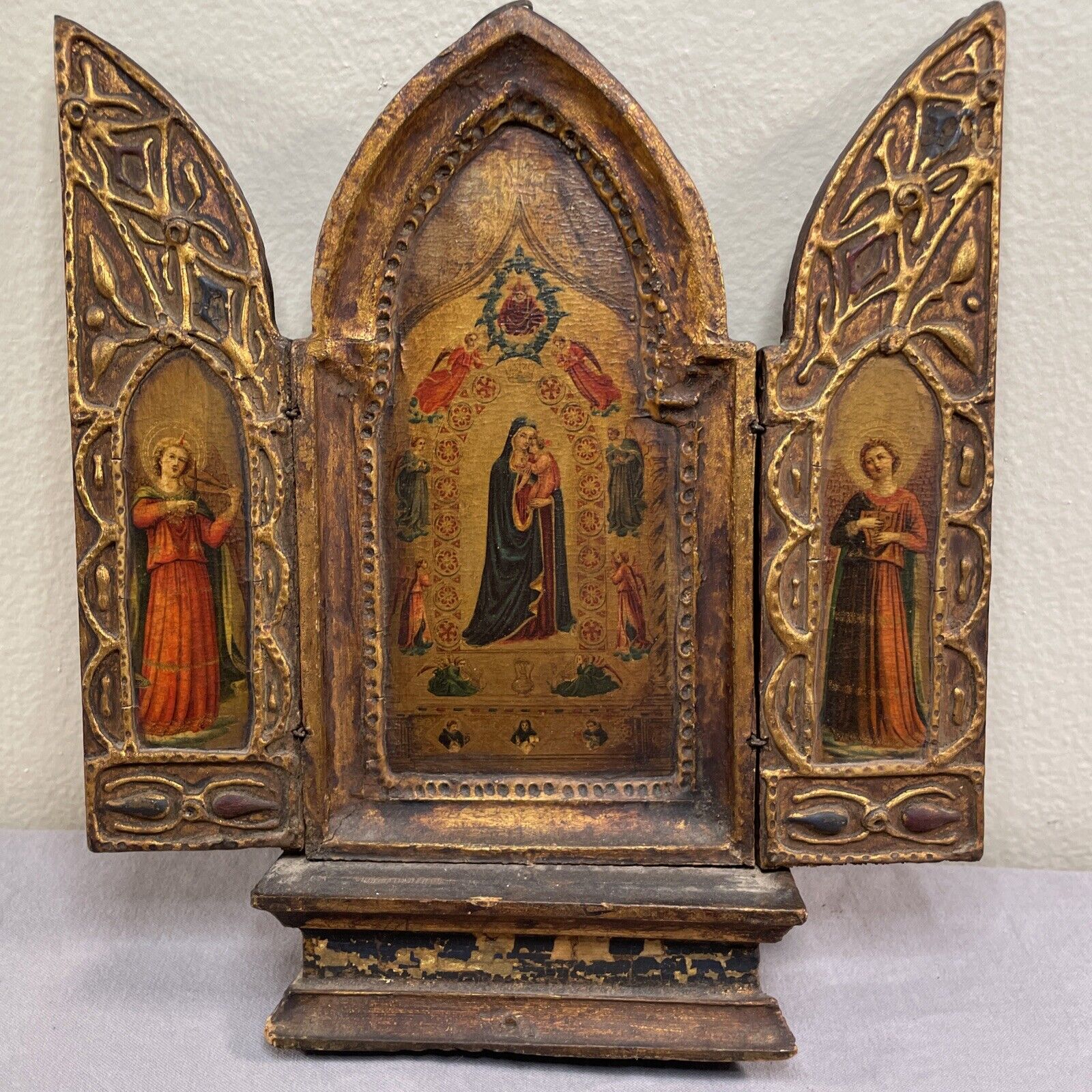 Vintage Madonna and Child Triptych Florentine Icon Gold Gilt Wooden
