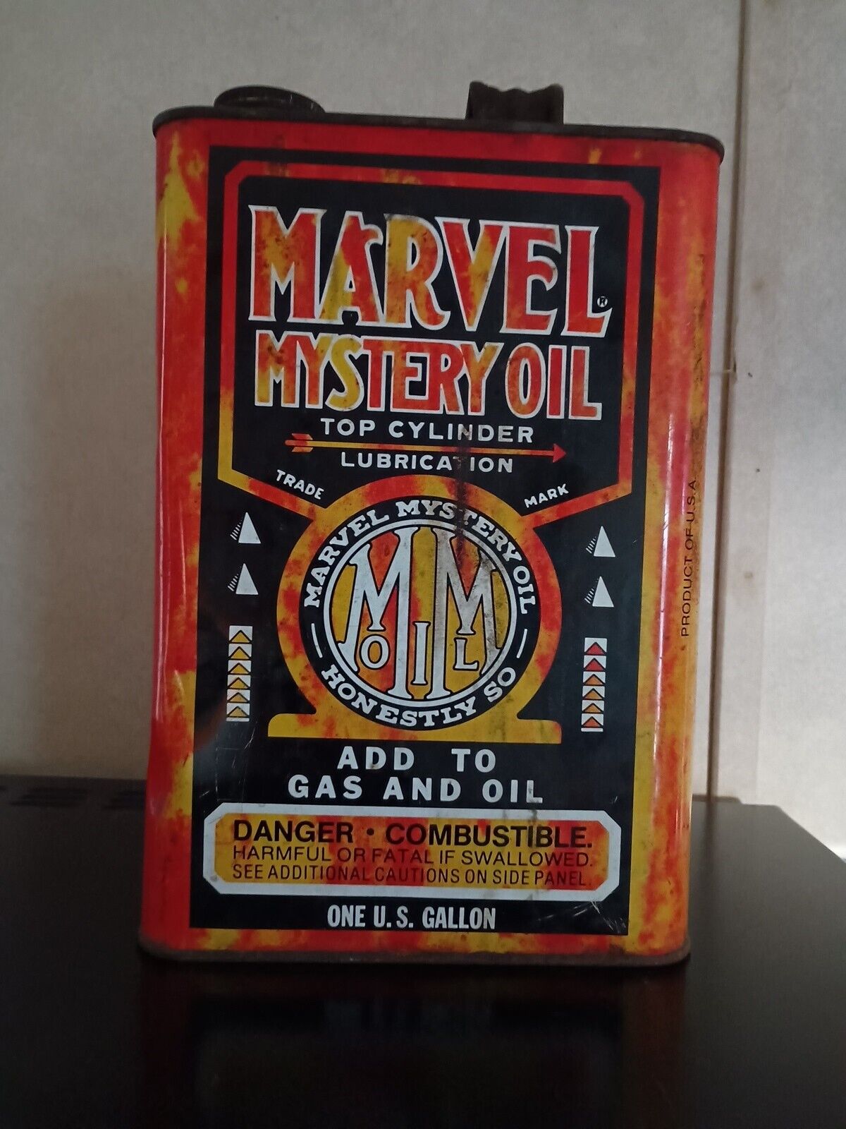 Vintage 1950's MARVEL MYSTERY Oil Can 1 Gallon - Gas & Oil---EMPTY