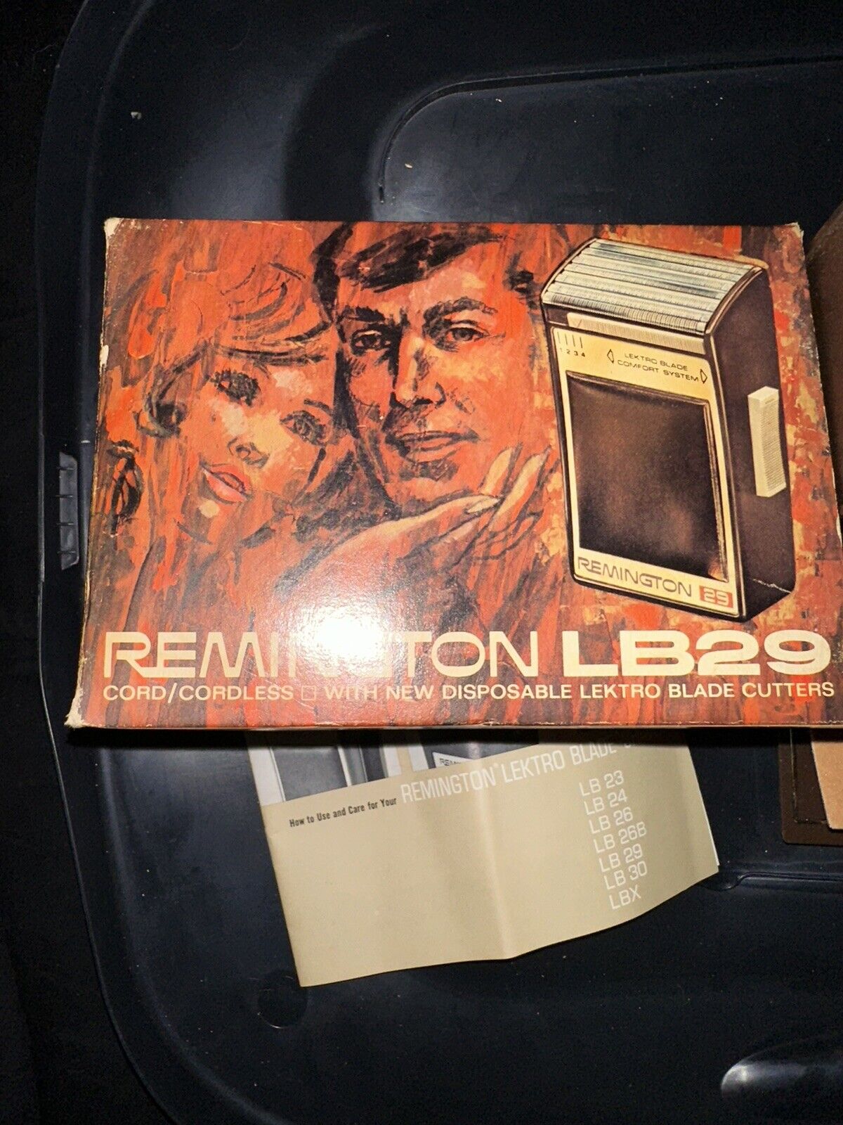 Remington No Shaver LB29 Retro Box with instructions and extra blades Vintage