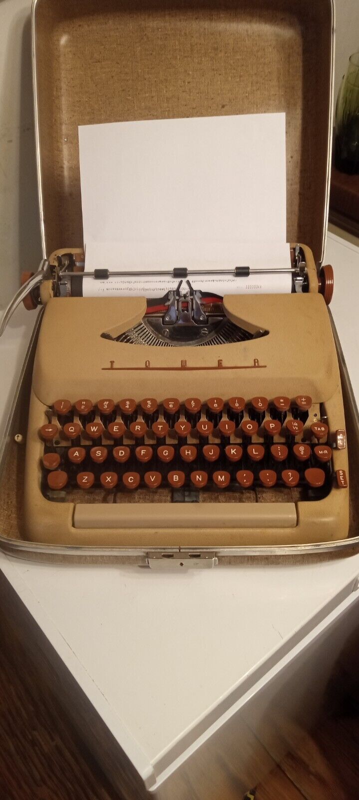1958 Tower President (Smith-Corona Silent-Super) typewriter, working perfectly.