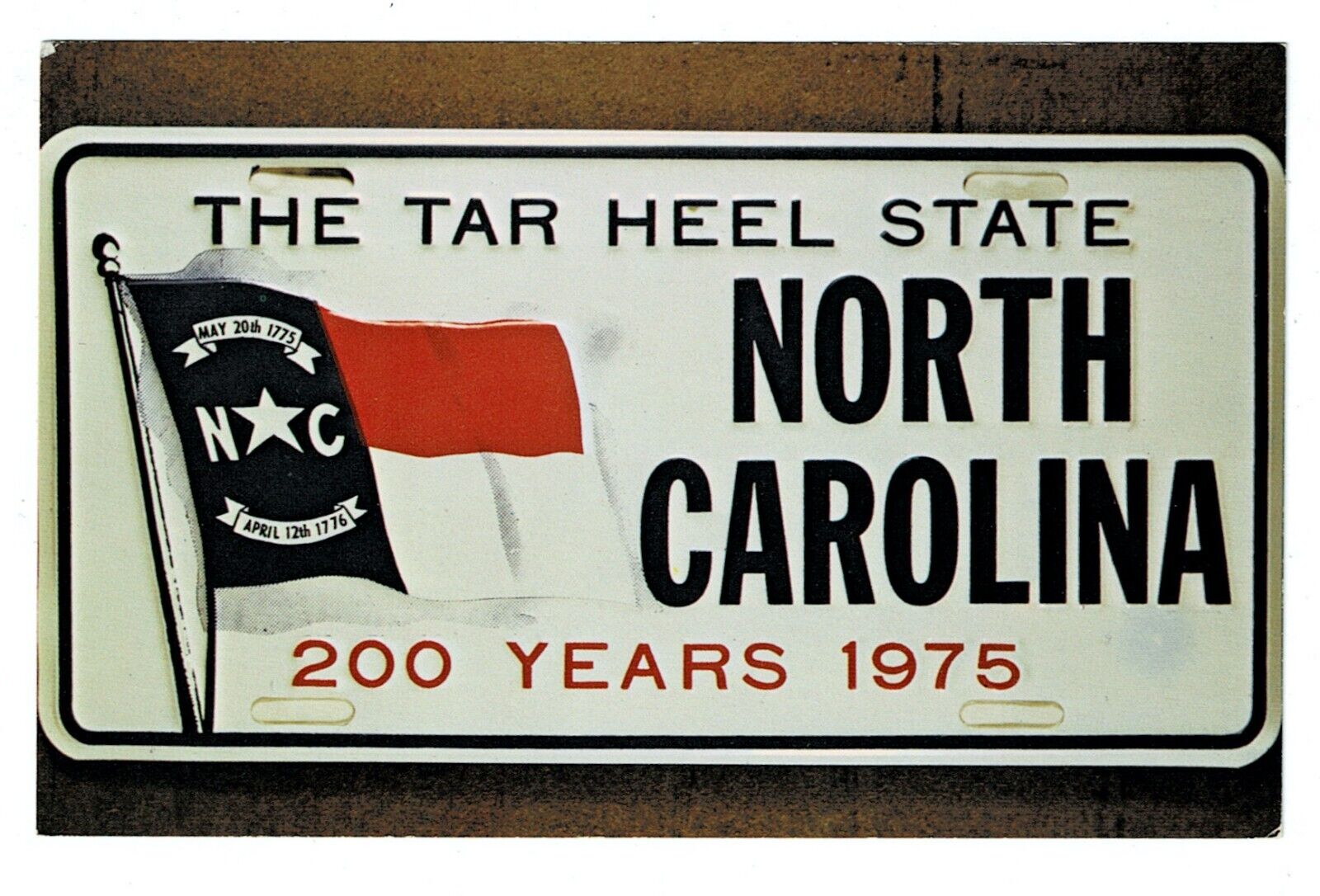 North Carolina, 1975 car tag, 200 years, Hunter Co. Asheville, Vintage Postcard