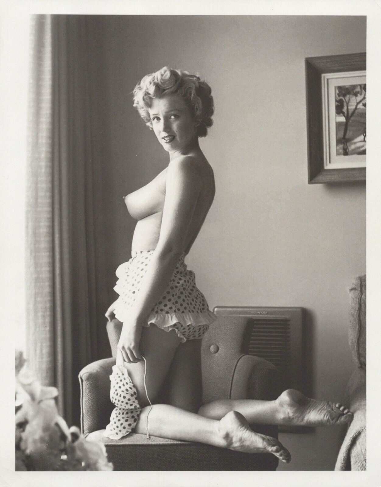 HOLLYWOOD BEAUTY MARILYN MONROE Polka Dot Bikini 1951 PORTRAIT 1960s Photo C47
