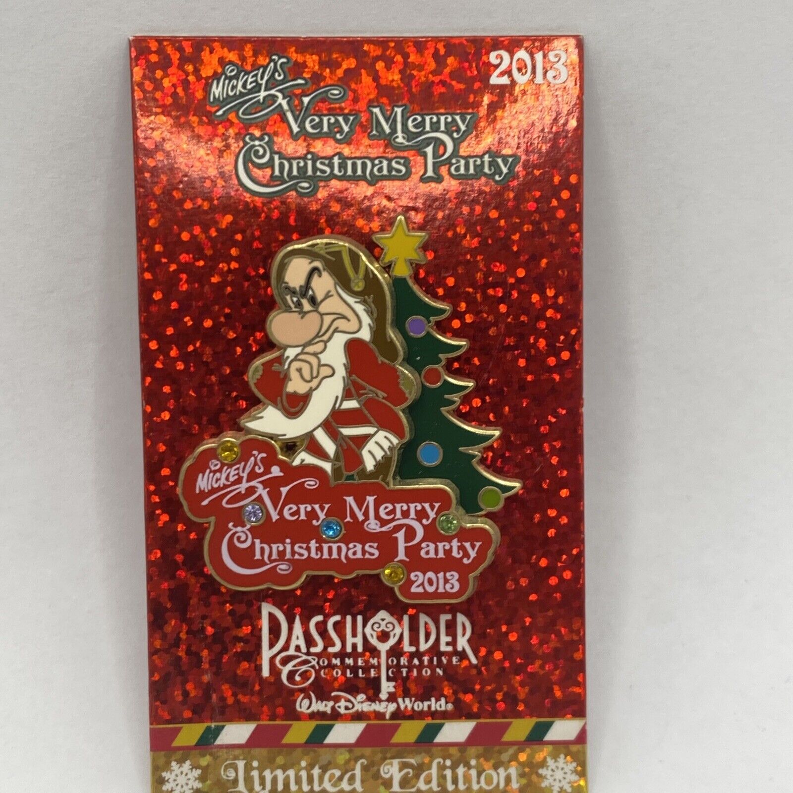 NEW 2013 Disney Pin Mickey's Very Merry Christmas Party Passholder Grumpy Pin