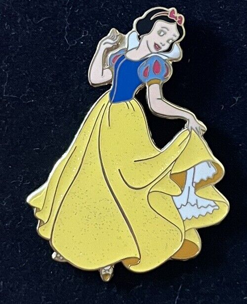 Rare 2002 Disney Pin Snow White NOC