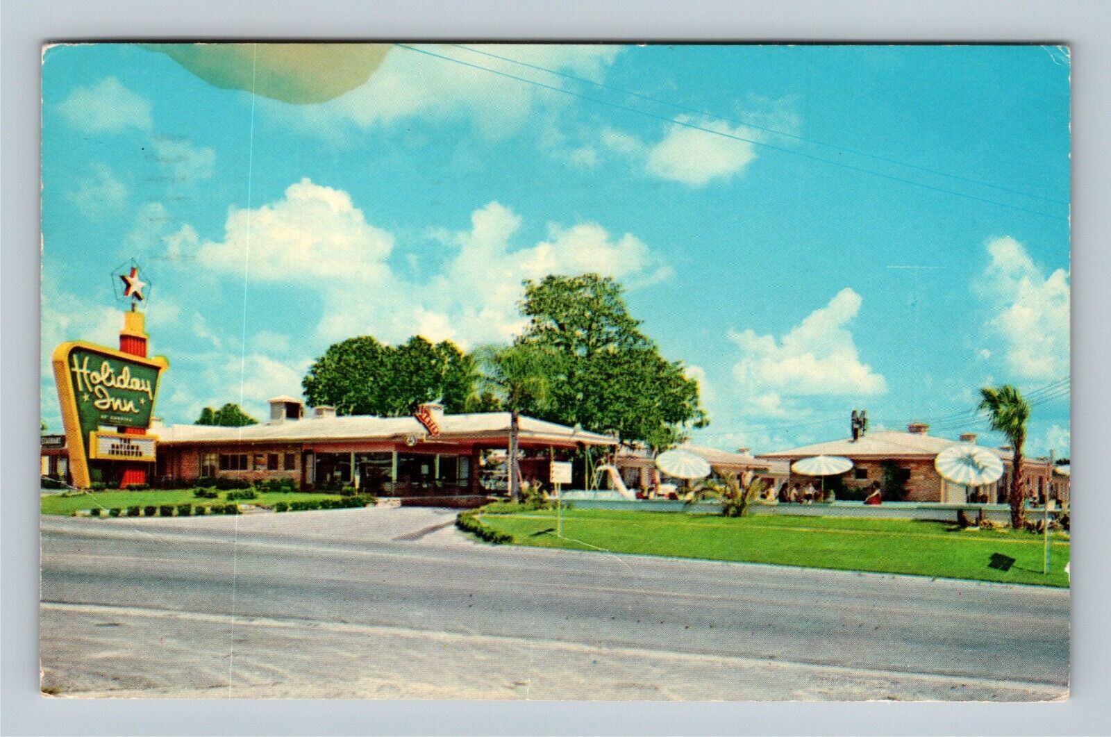 Williston FL, Holiday Inn, Florida c1966 Vintage Postcard