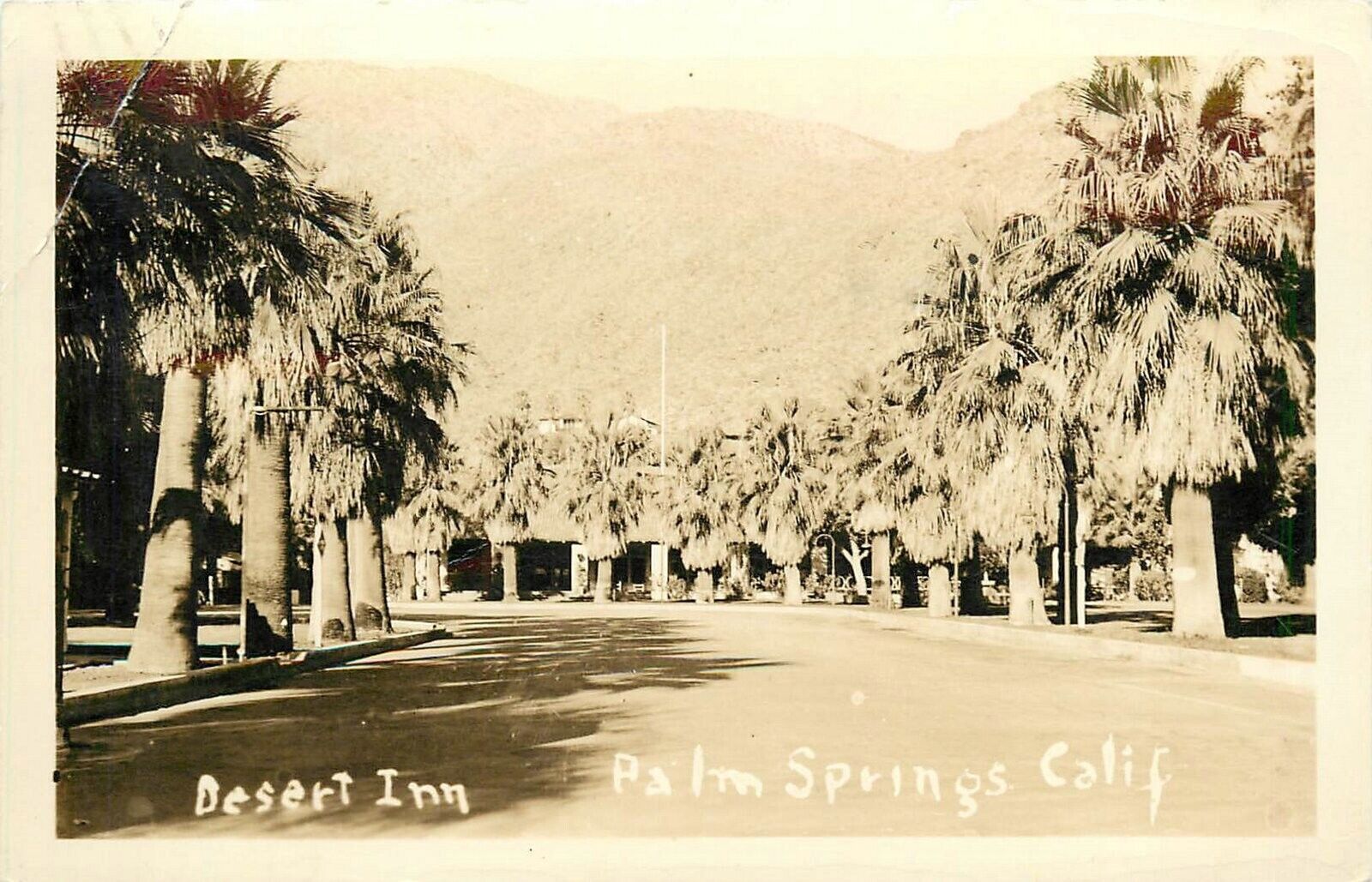 Postcard RPPC 1944 California Palm Springs Desert Inn entrance CA24-390