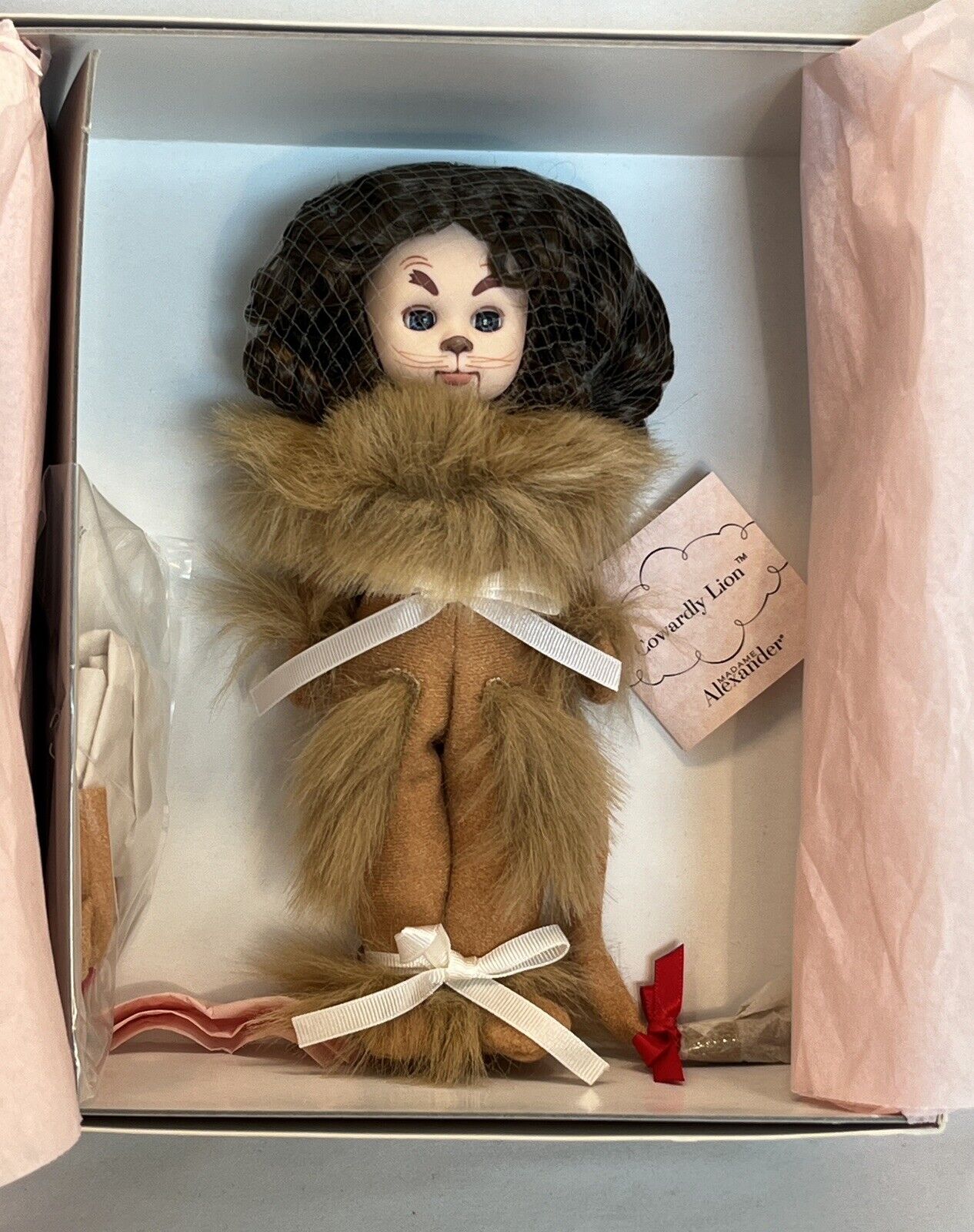 Madame Alexander Wizard of Oz Cowardly Lion Doll, Preowned New In Box