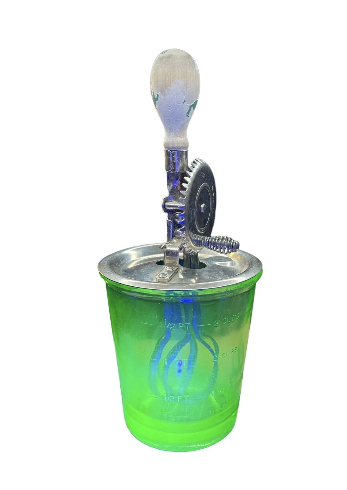 Vintage Uranium Depression Glass D&B Green Measuring Cup Hand Mixer Egg Beater