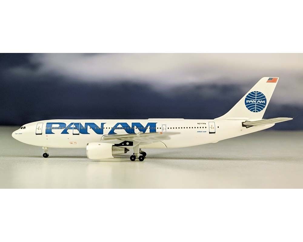 Aeroclassics Pan Am Airbus A300 Houston N216PA Diecast 1/400 Jet Model Airplane