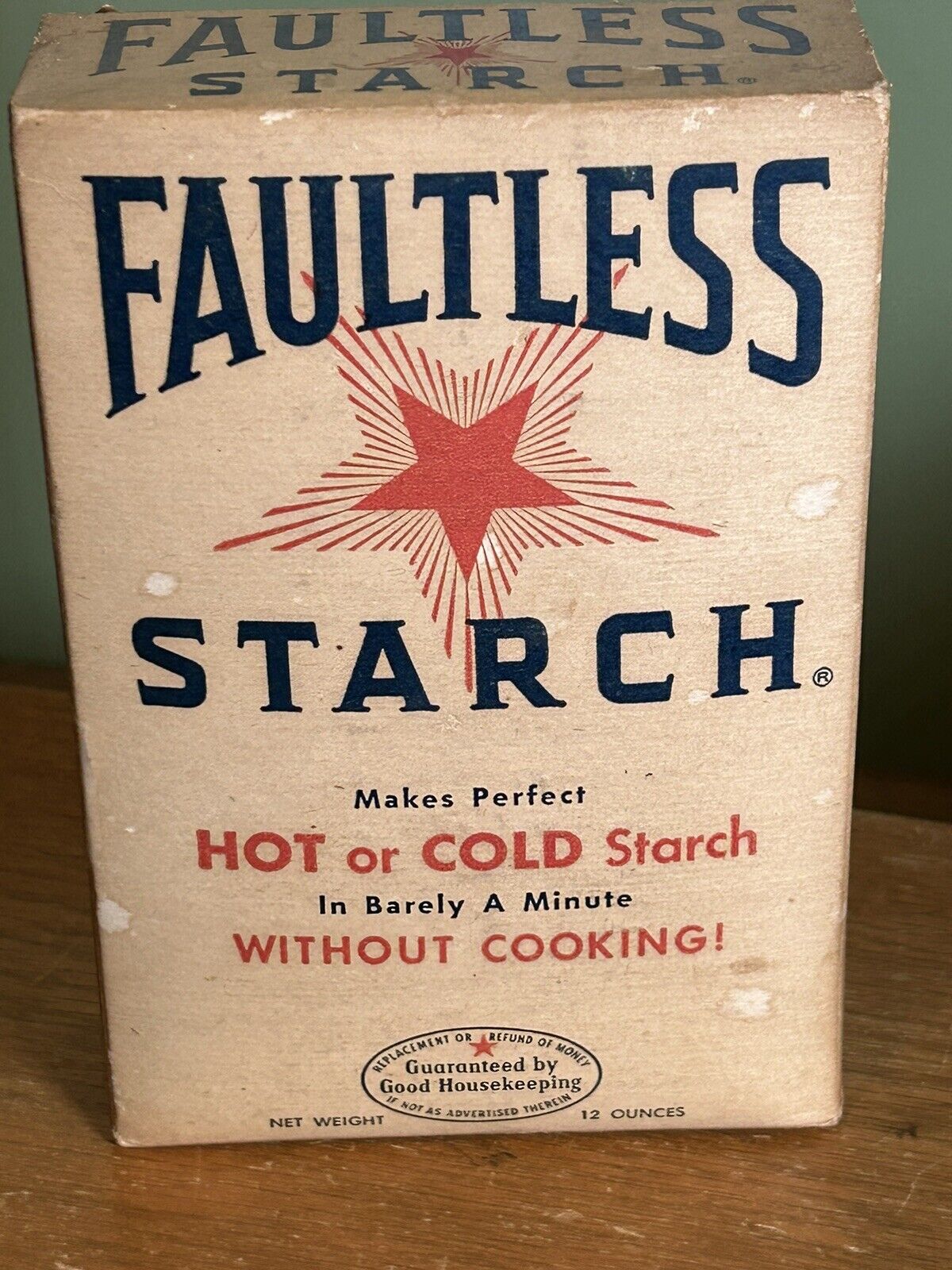 vintage 1940s 50s FAULTLESS STARCH 12 oz BOX unopened NOS kitchen collecible
