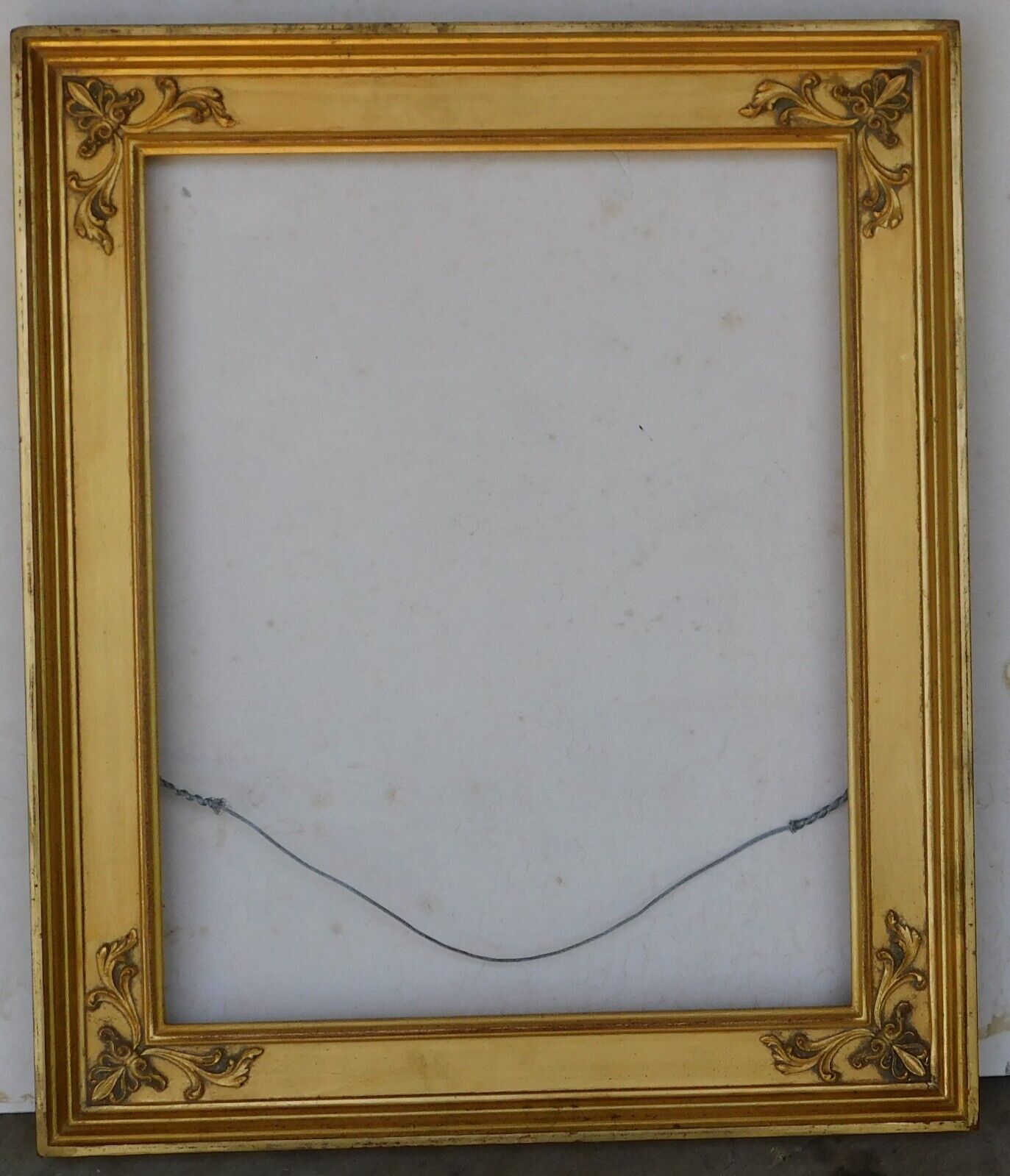 Gold leaf Hackmann frame fits 16 x 20 painting