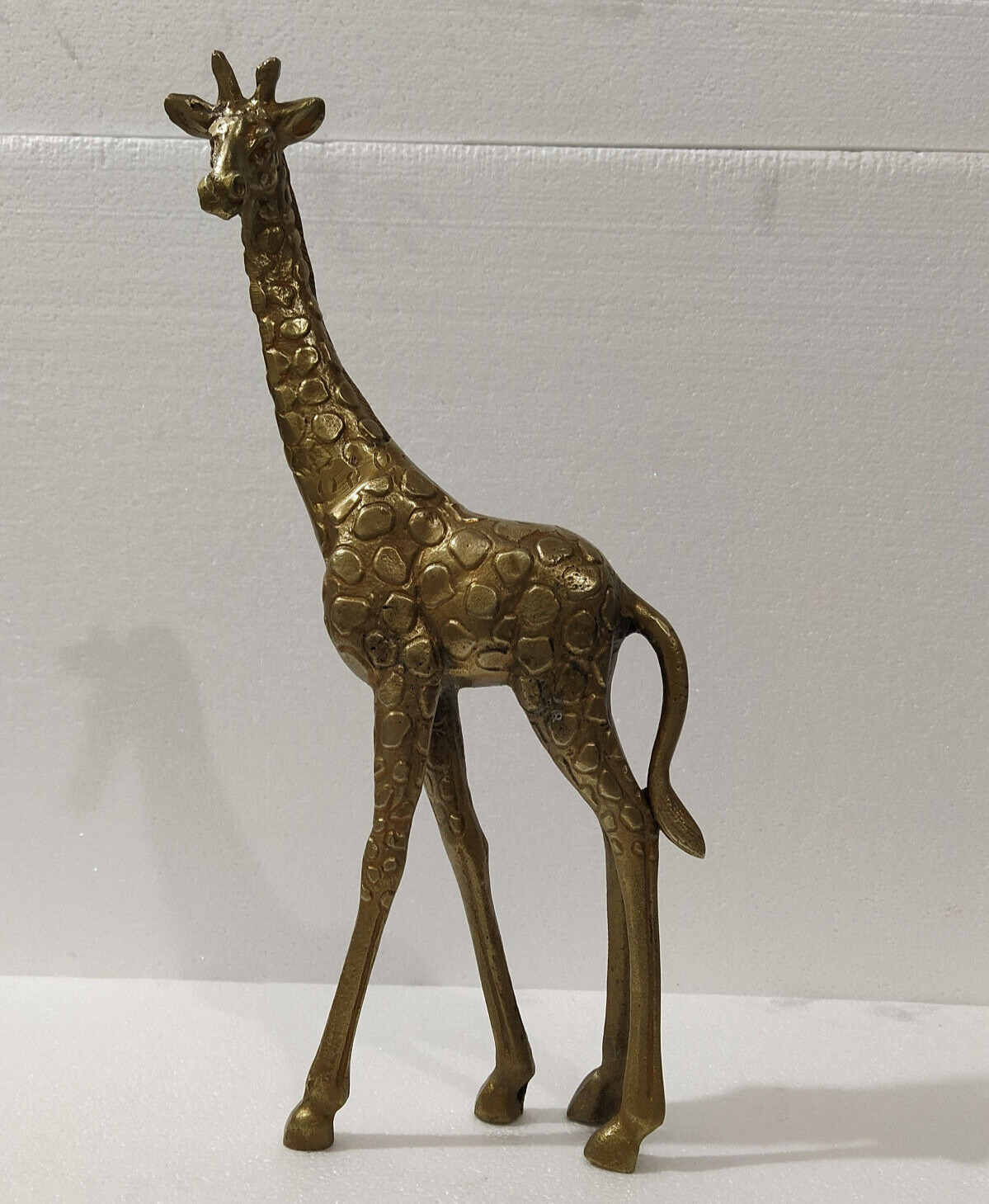 Metal Giraffe Sculpture Shelf Table Top Figurine Statue 17 inches Bronze Finish