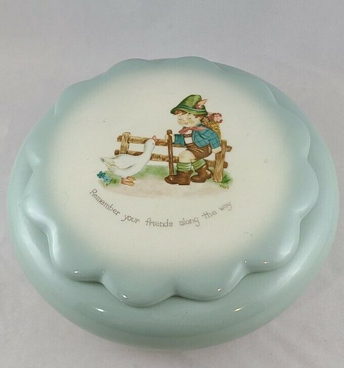 *Large*Vintage Porcelain Lidded Keepsake Trinkets Bowl 